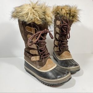 Sorel Joan of Arctic Brown Lace Up Boots Fur Trim Suede Waterproof